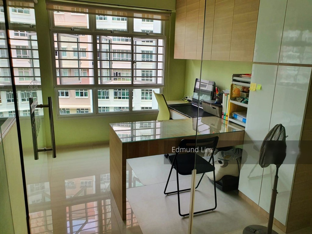 Blk 318C Yishun Avenue 9 (Yishun), HDB 5 Rooms #230812061